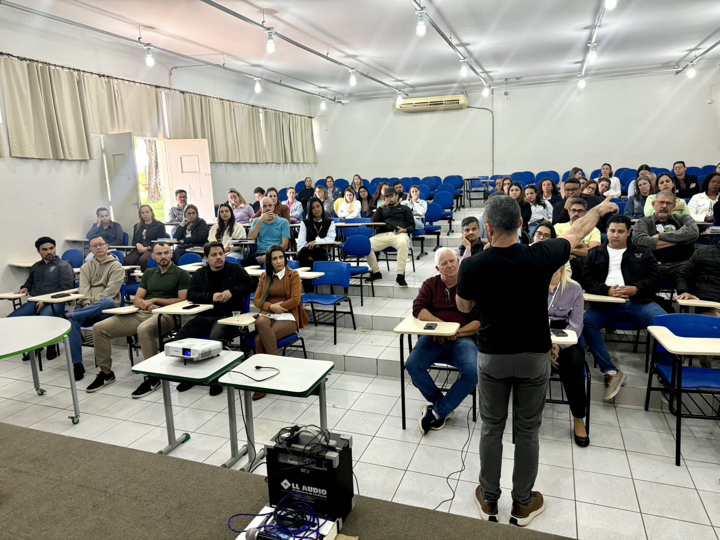 Diálogo entre secretarias reforça união e compromisso com a Educação de Ourinhos